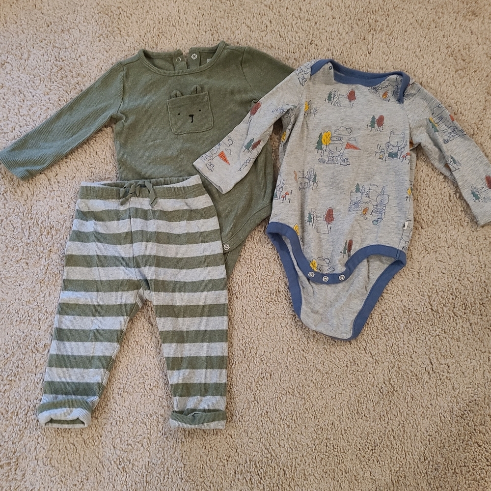 Baby gap bundle 6-12 mos